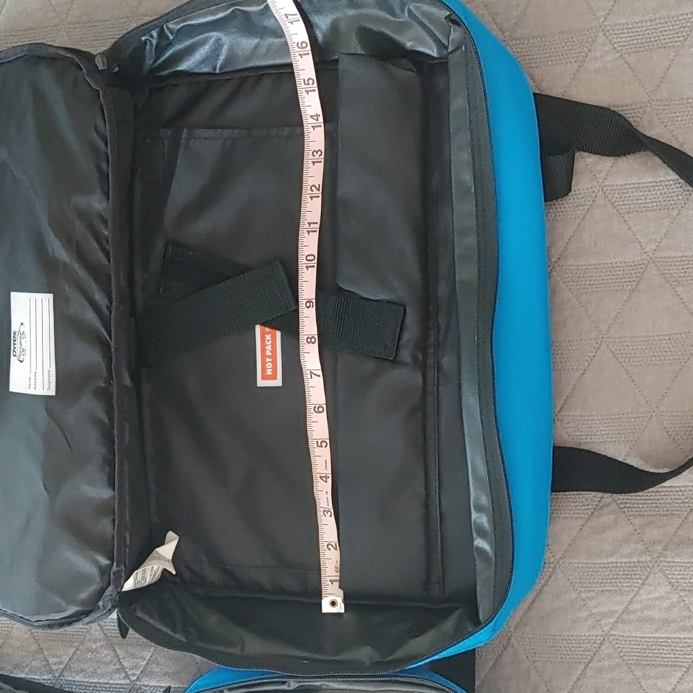 Pyrex portables insulated to go carriers - Picture 2 of 11